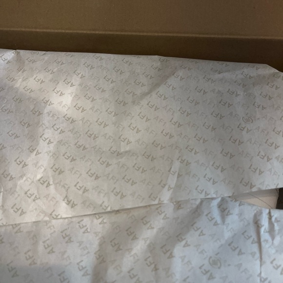 NIB Nike Air Force 1’s - Picture 4 of 5